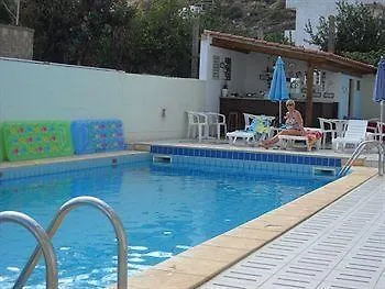 Knossos Apartment Stalida