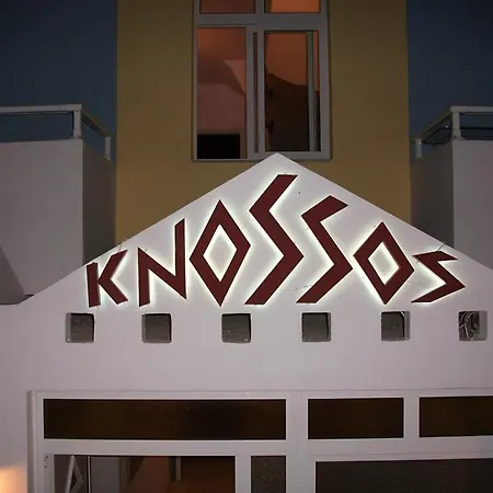 Knossos Apartment